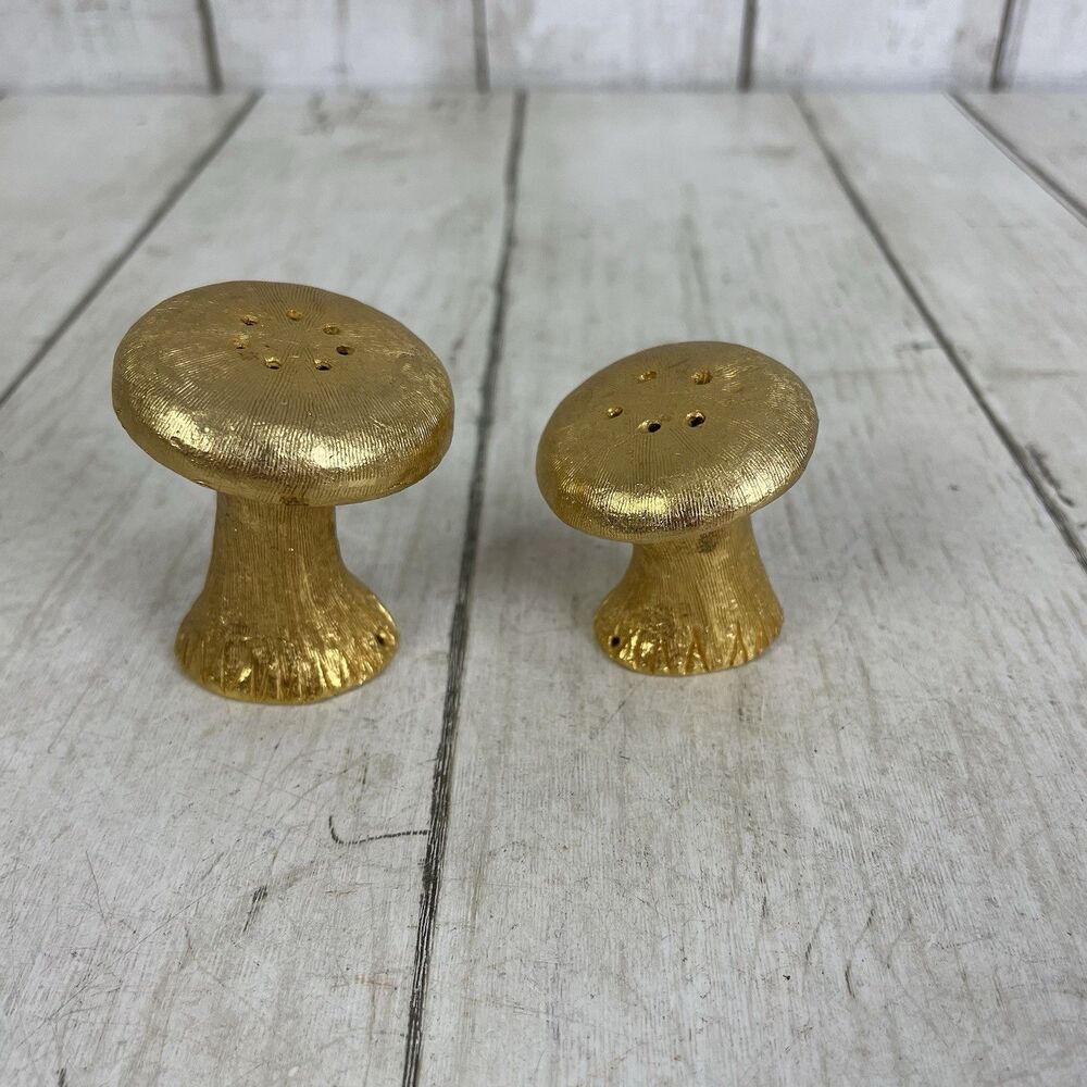 24 Kt Gold Plated Mushroom Salt & Pepper Shakers Signed The Bucklers MCM